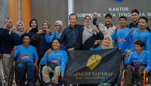 Gubernur NTB Lepas 11 Atlet Disabilitas Menuju Maybank Marathon 2025 di Bali