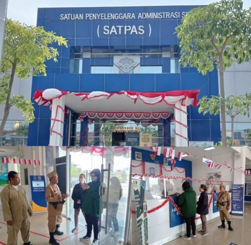 Kenang Jasa Para Pahlawan Nasional, Petugas Pelayanan Satpas SIM Colombo Berbaju Veteran