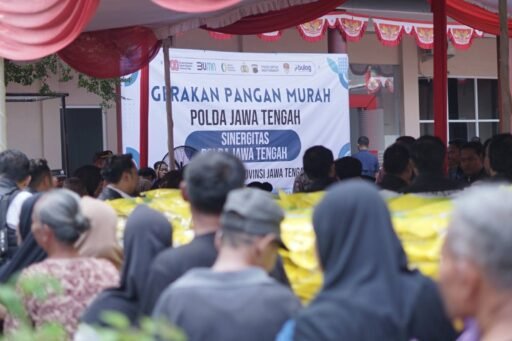 Polda Jateng Gelar Gerakan Pangan Murah, 3.000 Warga Semarang Nikmati Harga Terjangkau