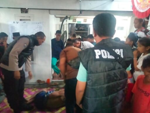 Polsek Rantau Alai Polres OI Datangi TKP dan Terima Serahan Pelaku Penusukan dari Warga Masyarakat