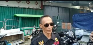 TRC LPM Kalimantan Barat Gelar Lomba Panjat Pinang sambut Hari Kemerdekaan RI 80