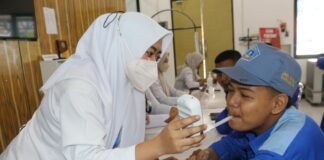 376 Siswa SMK KAL-1 Jalani Pemeriksaan Kesehatan Gratis