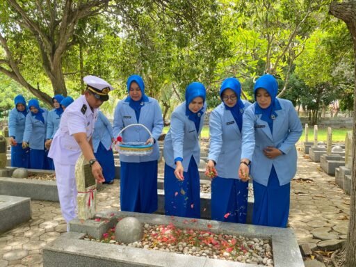 Jelang HUT Ke-79, Jalasenastri Laksanakan Ziarah Ke TMP Kota Banda Aceh