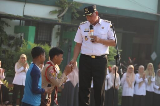 Kasus Oknum Guru SMPN 13, Wali Kota Bekasi Menangis di Hadapan Siswa: Jangan Takut Speak Up