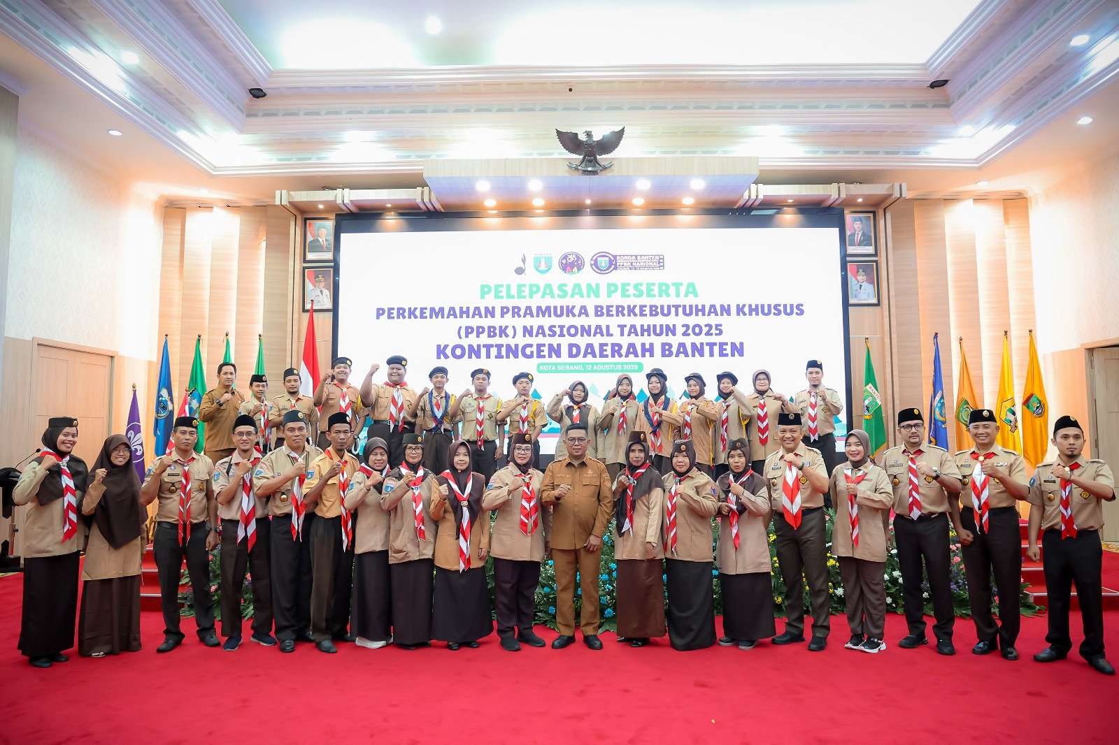 Gubernur Andra Soni Berangkatkan Pramuka Berkebutuhan Khusus Banten ke Perkemahan Nasional 2025