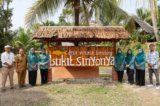 Ketua TP PKK Banten Apresiasi Pengelolaan Potensi Lokal di Agrowisata Bukit Sinyonya