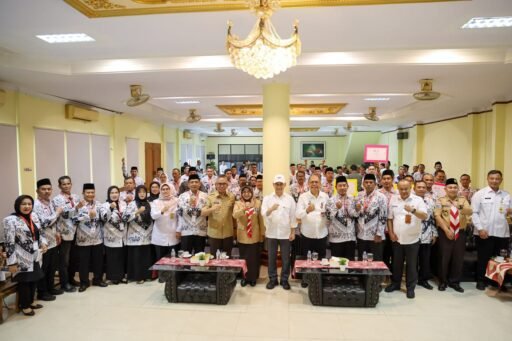 Dimyati Natakusumah: PGRI Adalah Benteng Perlindungan dan Profesionalisme Guru