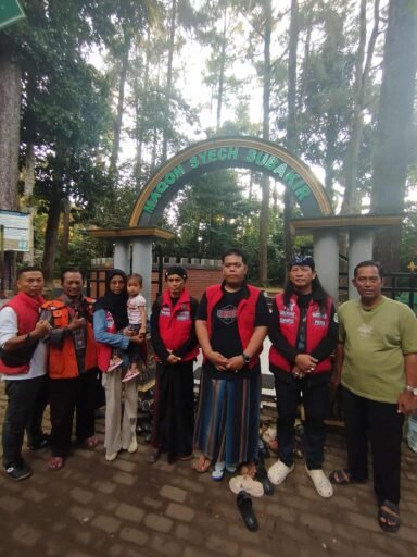 Jajaran Kaperwil Warta In Jateng Ziarah ke Situs Syech Syubakir, Magelang