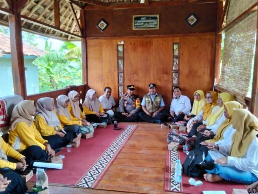 Kapolsek Blanakan dan Muspika Gelar Penyuluhan Kesehatan untuk Kader Posyandu di Tiga Desa