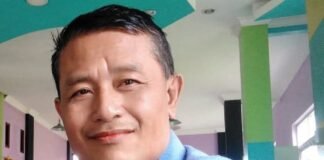 Sungguh tangguh camat hilimegai kab.nias selatan racus jabatan rangkap pj.kades 3 tahun