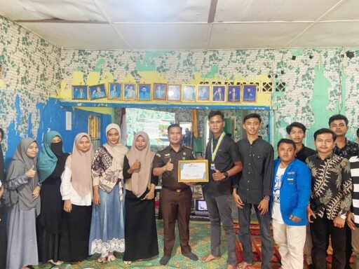 Kasi Intelijen Kejari Madina Berikan Materi untuk Anggota Baru PC PMII Madina