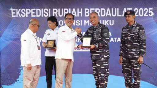 Ditengah Guyuran Hujan, Dankodaeral IX Melepas Tim Ekspedisi Rupiah Berdaulat