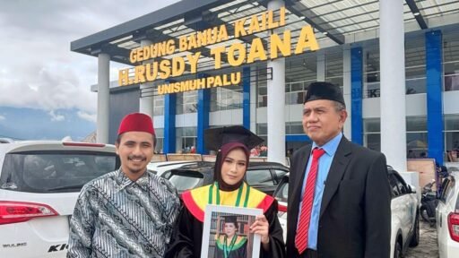 Pelepasan wisudawan wisudawati sarjana dan Pascasarjana Universitas Muhammadiyah Palu