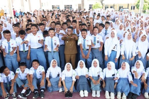 Gubernur Banten Tinjau Program Sekolah Gratis, Pastikan Tak Ada Pungutan di SMK Attaufiqiyyah