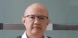 Njoget Versus Menari