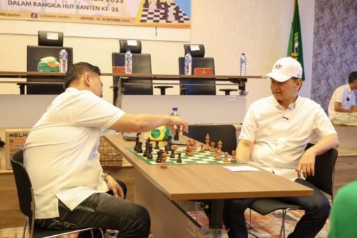 Kejuaraan Catur Antar-OPD Resmi Ditutup, Wagub Banten Soroti Nilai Strategi dan Kepemimpinan