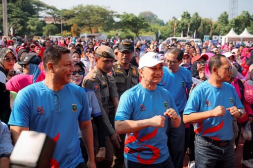 Wagub Banten Ikuti Senam Massal, Ajak Masyarakat Hidup Sehat