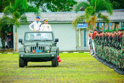 TNI Prima-Rakyat Indonesia Maju Upacara HUT Ke-80 TNI 2025 di Maluku Khidmat Di Mako Kodaeral IX