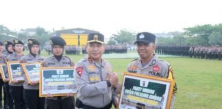 Dua Personel Polres Meranti Raih Prestasi di Green Policing Award dan Satkamling Terbaik