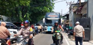 PENGAWALAN KEGIATAN KEBERANGKATAN MASSA BURUH PT. CAHAYA PERDANA PLASTIK KE JABABEKA BEKASI