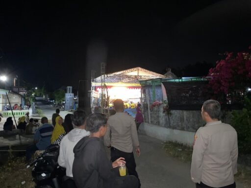 Antisipasi Kejahatan 4C dan Hitam – Hitam Polsek Ngimbang Intensifkan Patroli Blue Light