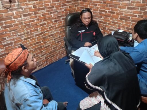 Kisah Guru SMK Di Surabaya Yang Mengundurkan Diri Karena Dugaan Pelecehan Sesama Jenis