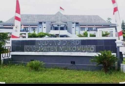 LSM Semut Merah Segera Laporkan Dugaan Korupsi Perdin di Setwan tahun 2024 Ke KEJATI.