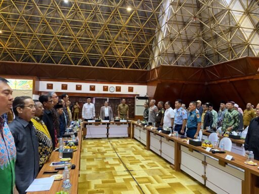 Danlanal Sabang Hadiri Pertemuan Pemerintah Aceh, DPR-RI Dengan Para Akademisi&Tokoh Masyarakat