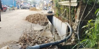 Gegara Proyek Draenase, Ratusan Warga di BTL Sudah 3 Minggu Tidak Dapatkan Air Bersih