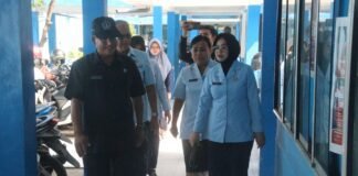Pengawas Cabang Surabaya Yayasan Hang Tuah Tinjau Try Out TKA Jenjang SMA/SMK