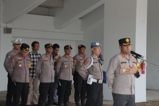 Polres Lamongan Amankan Pertandingan Persela Vs PSS Sleman