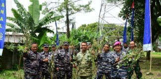 Pangkalan TNI Angkatan Laut Bandung Gelar Panen Raya Kacang Kedelai Secara Serentak oleh TNI AL
