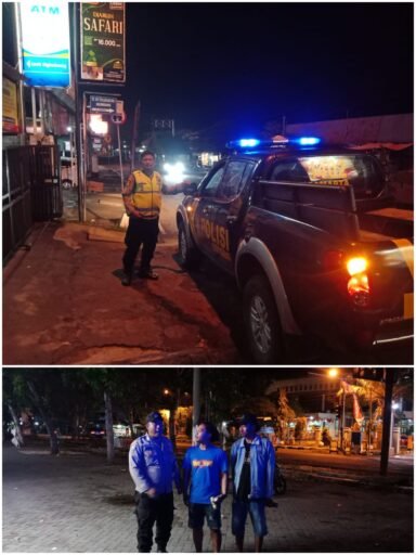 Guna Antisipasi Kriminalitas 3C Polsek Ngimbang Gelar Patroli Blue Light Di Malam Hari