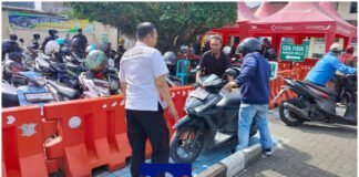 Polantas Menyapa”, Satlantas Samsat Surabaya Barat Edukasi Wajib Pajak