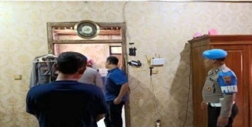 Diduga Berselingkuh Dengan Istri Anggota Polres, Rumah Seorang Anggota Polsek Kangkung Digeledah