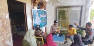 Kegiatan Jumat Curhat, Polsek Bunut terima Curhatan Emak-emak