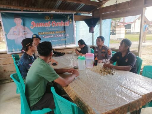 JALIN SILATURAHMI PERSONIL POLSEK BUNUT RUTINKAN KEGIATAN JUMAT CURHAT