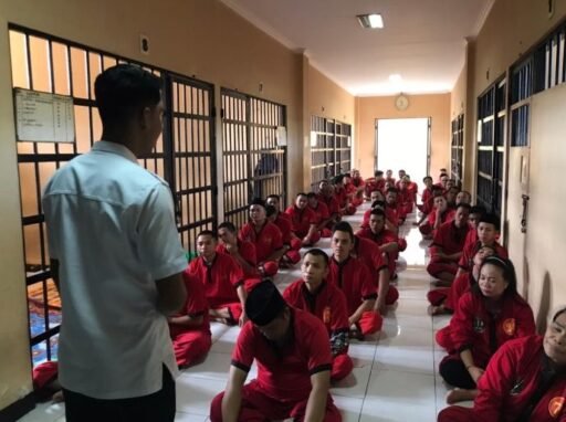 Bidkum Polda NTB Silaturahim ke Rutan, Ajak Tahanan Paham Hukum dan UU Pemasyarakatan