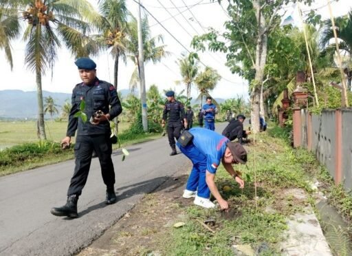 Meriahkan HUT Brimob dan HUT Polairud, FSKR Sebar Ribuan Bibit Nangka di Ranggagata