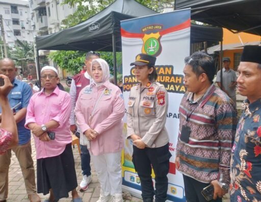 Sukses Digelar Gerakan Pangan Murah Polda Metro Jaya Kerjasama Dengan Bulog Dan Ormas Bang Japar