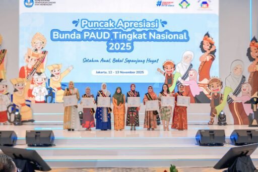 Bunda PAUD Provinsi Banten, Tinawati Andra Soni, Raih Apresiasi dari Kemendikdasmen