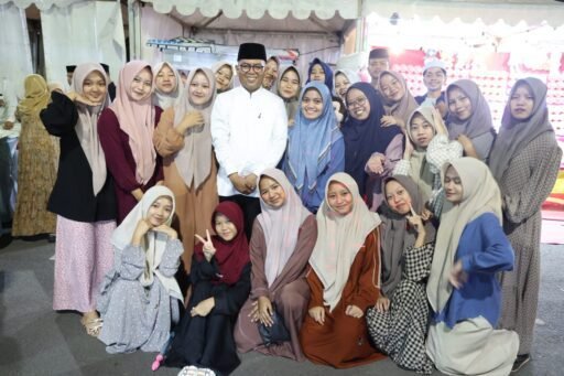 Gubernur Andra Soni Resmi Buka Festival Santri Lebak 2025 di Alun-Alun Rangkasbitung