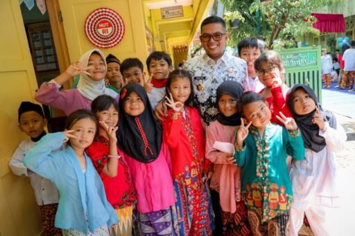 Peringati HGN 2025, Gubernur Andra Soni Kembali ke SDN Gandaria Utara 03 Tempatnya Dibentuk