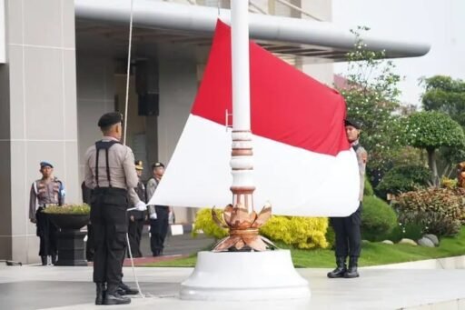 Polda Jateng Gelar Upacara Hari Pahlawan,Teladani Semangat Kepahlawanan dalam Tugas Sehari-hari