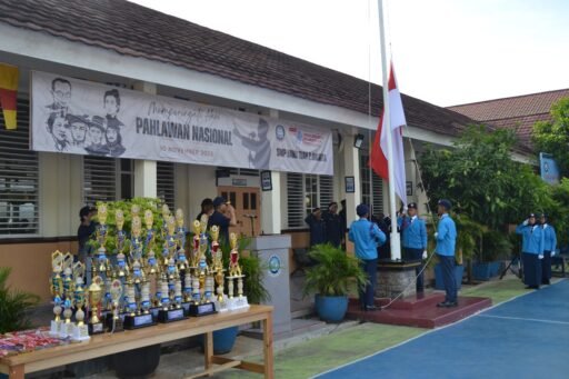 Ketua Pengurus Cabang Jakarta YHT Pimpin Upacara Hari Pahlawan