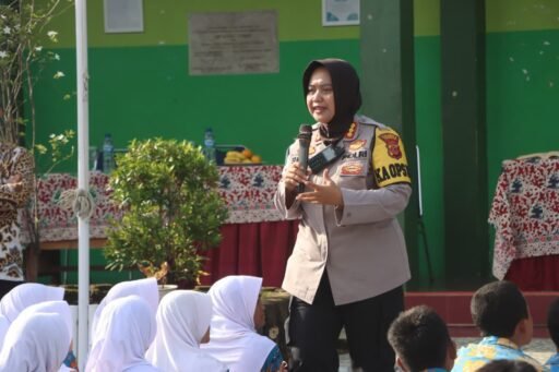 Polresta Cirebon Gelar Police Goes To School Polresta Cirebon di SMPN 1 Sumber