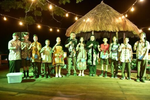 Dankodaeral X Jamu Prajurit KRI Teluk Palu-52 Dan Saka Bahari Dalam Semangat Kekeluargaan