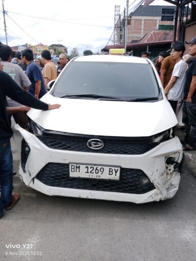 Warga Riau dan Rejang Lebong di Tangkap Polsek Rimbo pengadang Polres Lebong.