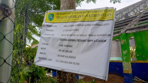 CV Chelsea Dwi Putri Disorot dalam Proyek Rehab SMPN 4 Ciasem