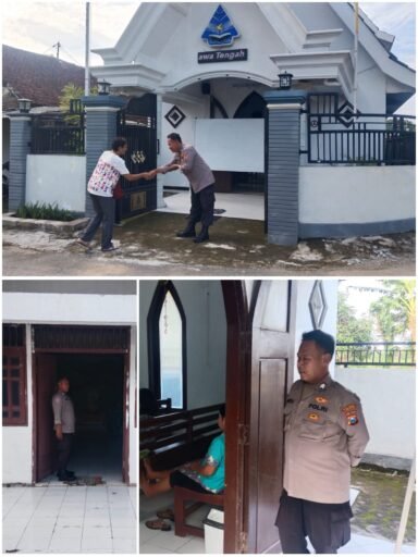 Polsek Ngimbang Gelar Pengamanan Ibadah Minggu Pagi Di Gereja GKJTU Dan GJWI Desa Ngasemlemahbang
